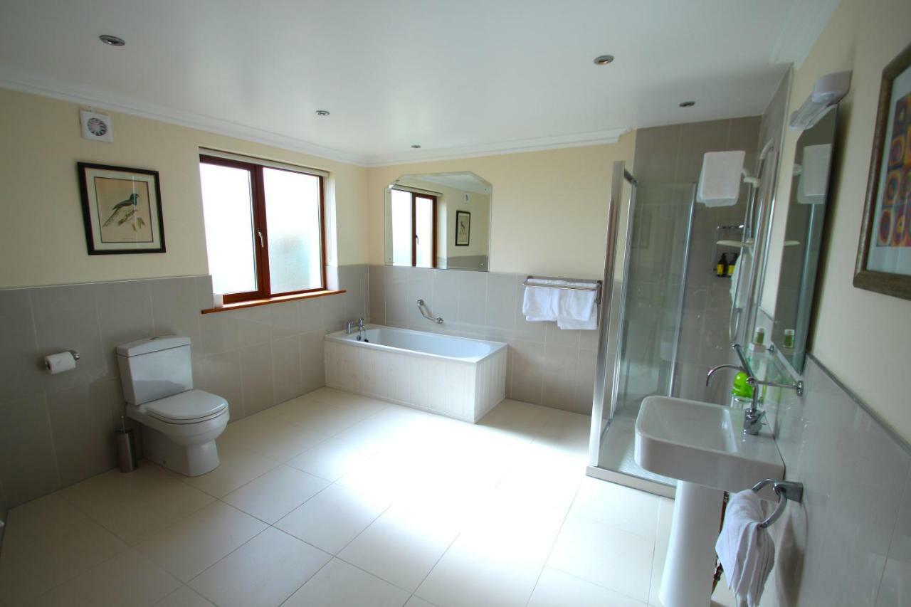 Island View Luxury Apartment Clifden Extérieur photo